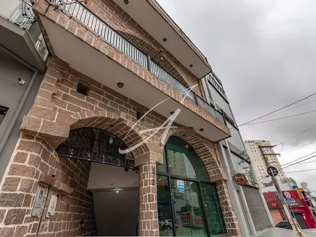 Prédio com 235m², à venda ou para alugar, no bairro Vila Regente Feijó em São Paulo