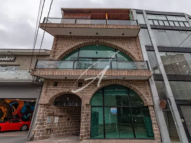 Prédio com 235m², à venda ou para alugar, no bairro Vila Regente Feijó em São Paulo
