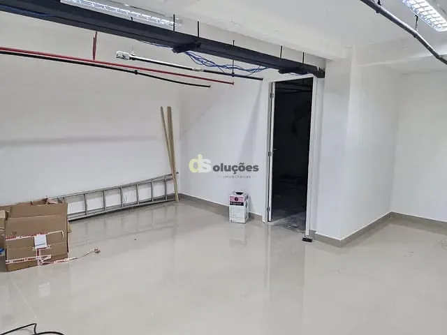 Prédio com 1154m², para alugar, no bairro Pinheiros em São Paulo