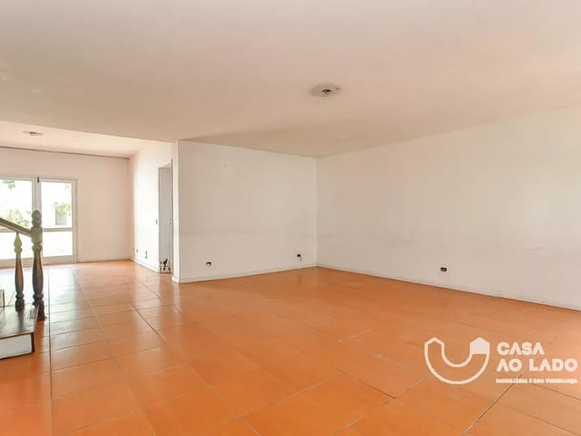Prédio 3 quartos e 4 banheiros, à venda, no bairro Alto da Rua XV em Curitiba