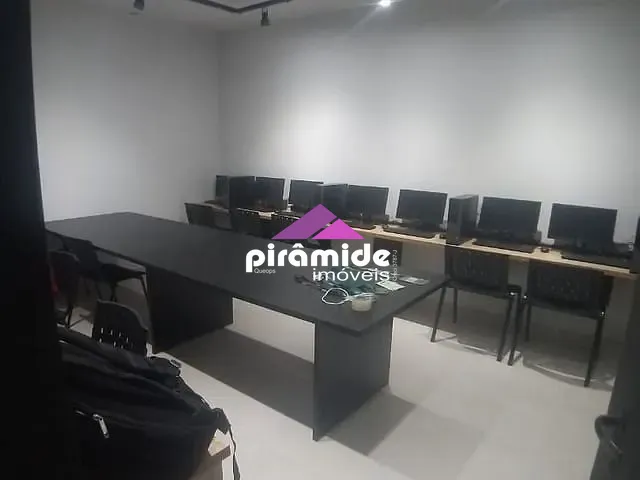 Prédio com 313m², para alugar, no bairro Vila Ema em São José dos Campos
