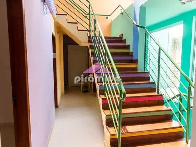 Prédio com 313m², para alugar, no bairro Vila Ema em São José dos Campos