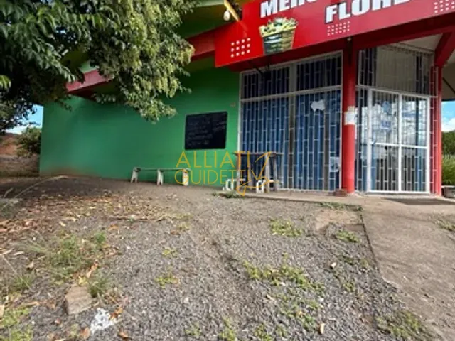 Prédio para alugar, no bairro Floresta em Sapiranga