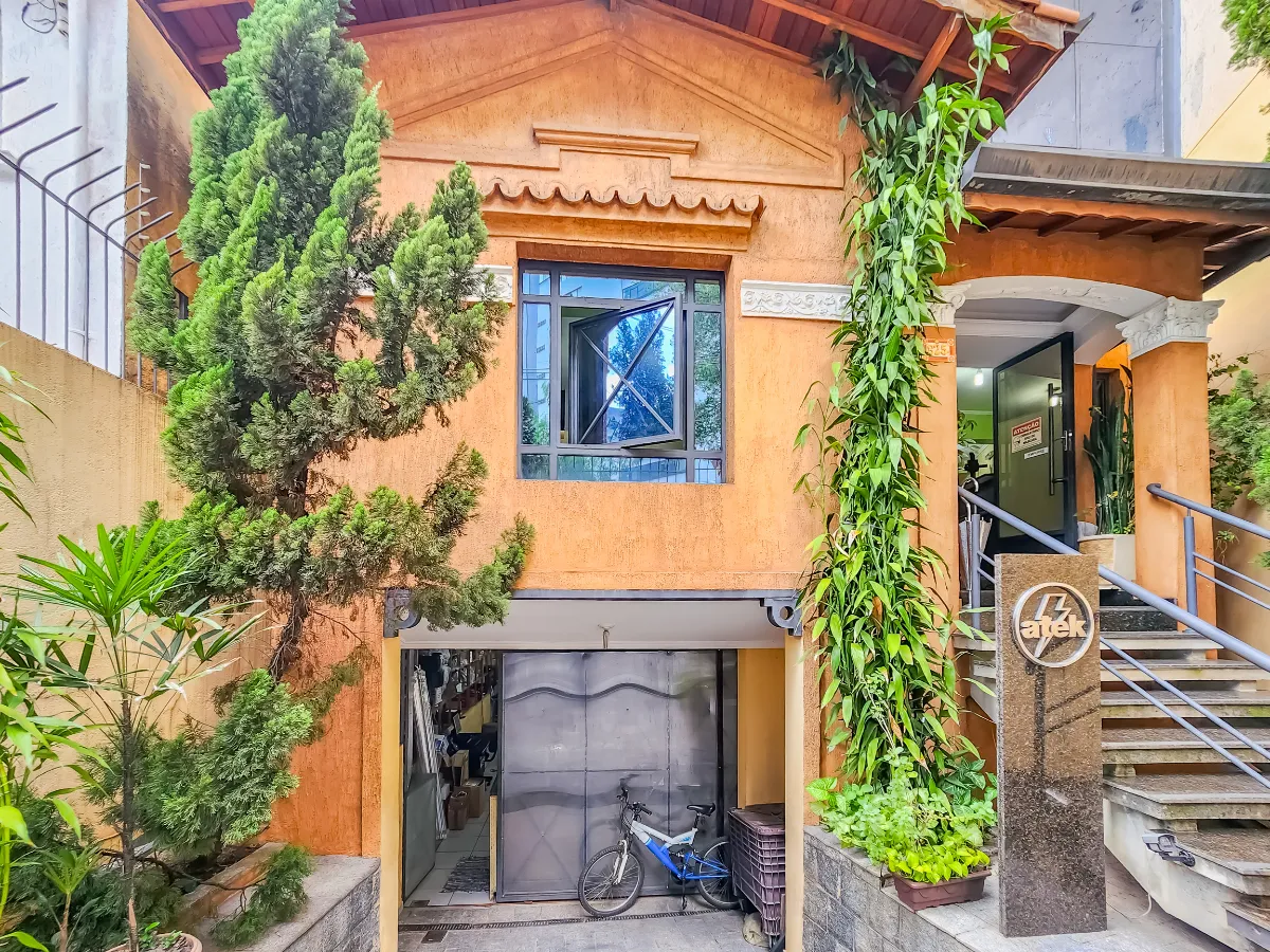 Casa comercial para venda em Liberdade, 700m²