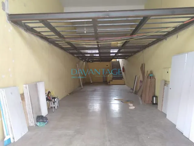 Prédio com 260m², para alugar, no bairro Lapa em São Paulo