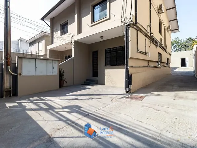Casa com 358m² 3 quartos e 6 banheiros, à venda, no bairro Campo Belo em São Paulo