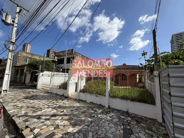 Prédio para alugar, no bairro Marco em Belém