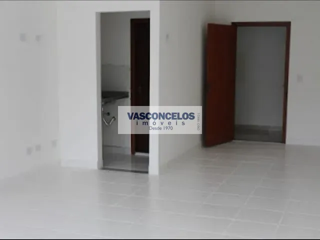 Prédio com 4000m² 5 quartos e 5 banheiros, à venda ou para alugar, no bairro Jardim Satélite em São José dos Campos