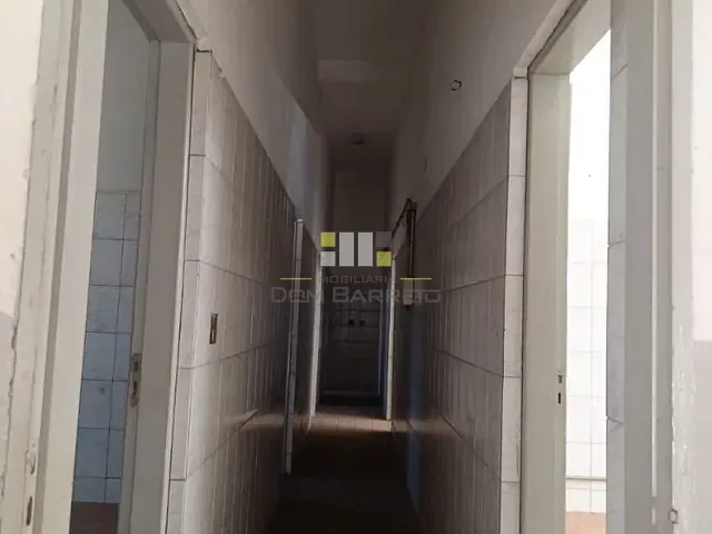 Prédio com 356m², para alugar, no bairro Jardim São Domingos em Sumaré