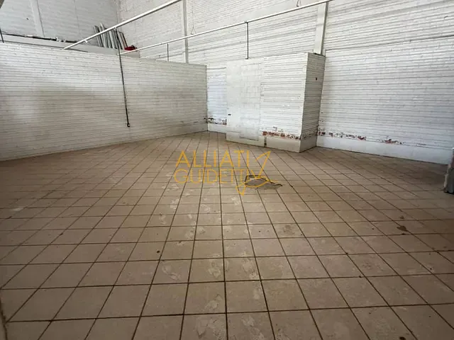 Prédio para alugar, no bairro Lira em Estância Velha