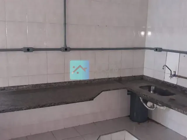 Prédio com 550m², para alugar, no bairro Centro em Não informado