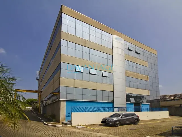 Terreno com 5000m², à venda, no bairro Parque Industrial Mazzei em Osasco