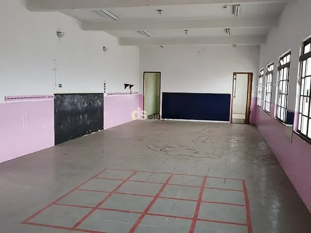 Prédio para alugar, no bairro Vila Medeiros em São Paulo