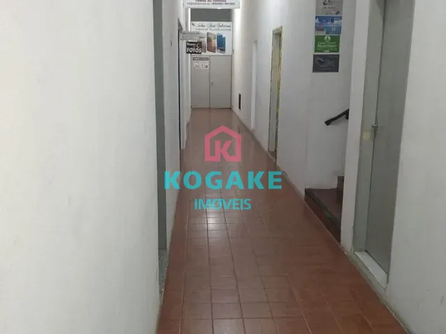 Prédio com 420m², à venda, no bairro Jardim São Dimas em São José dos Campos
