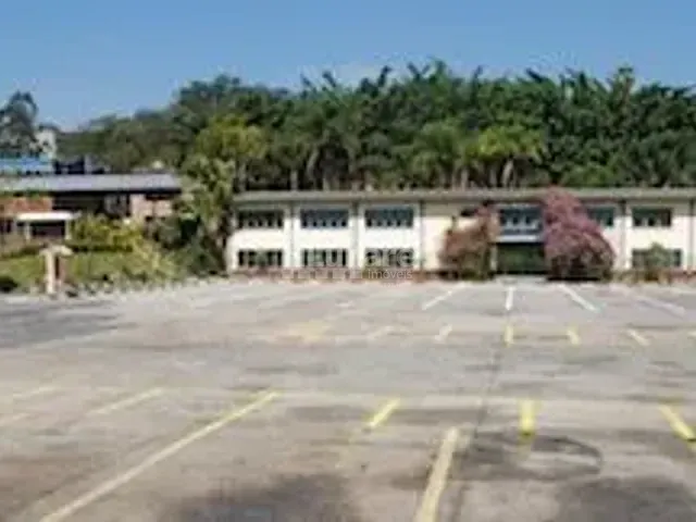 Prédio com 17771m², à venda ou para alugar, no bairro Jardim Itaquiti em Barueri