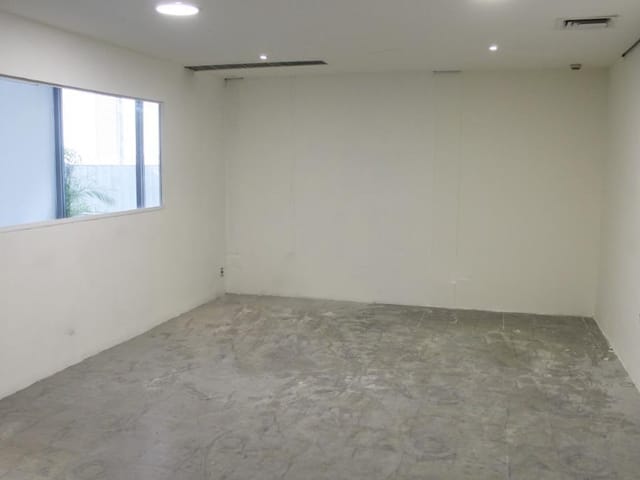 Prédio com 327m², para alugar, no bairro Jardim Paulistano em São Paulo