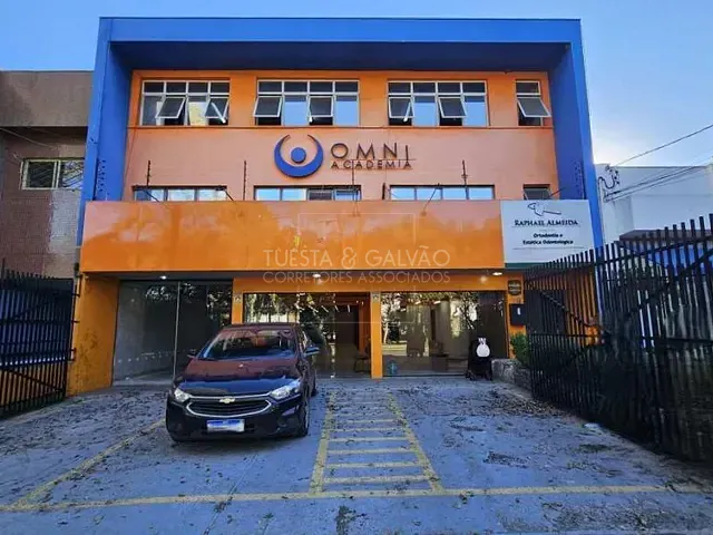 Prédio com 800m², à venda, no bairro Alto da Rua XV em Curitiba