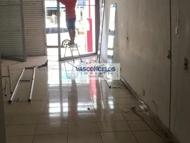 Prédio com 250m², à venda, no bairro Centro em São José dos Campos