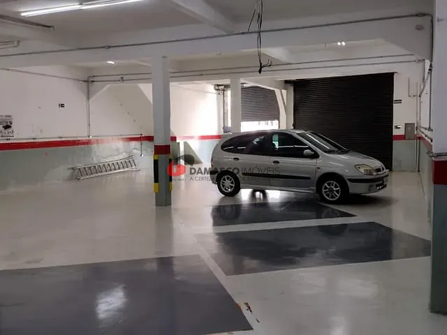 Prédio com 280m², à venda, no bairro Santa Paula em São Caetano do Sul