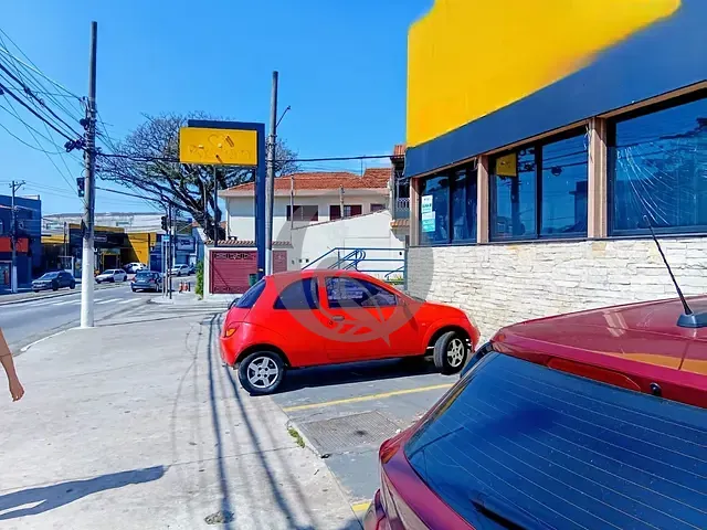 Prédio com 780m², para alugar, no bairro Vila Regente Feijó em São Paulo