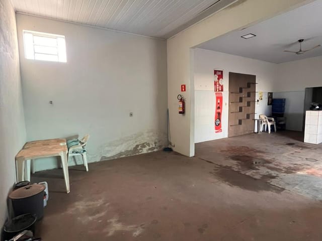 Prédio para alugar, no bairro Dona Amélia em Araçatuba