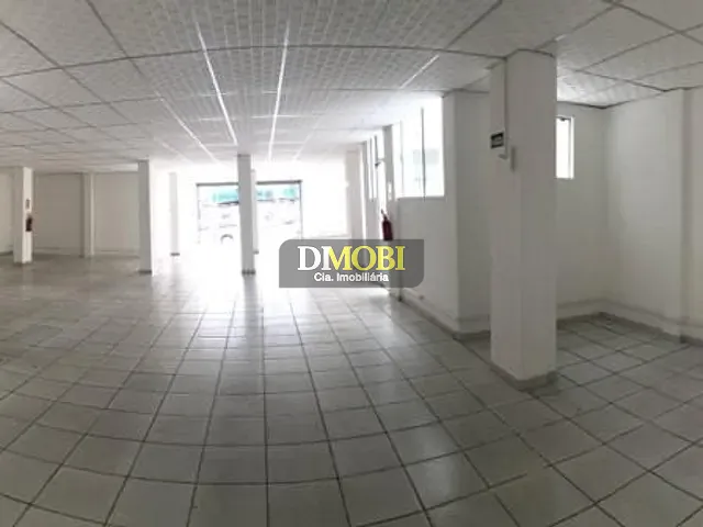 Prédio com 900m², para alugar, no bairro Salgado Filho em Gravataí