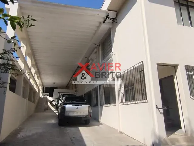 Prédio com 800m², à venda, no bairro Vila Nhocune em São Paulo