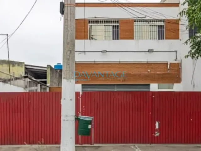 Prédio à venda ou para alugar, no bairro Vila Anastácio em São Paulo