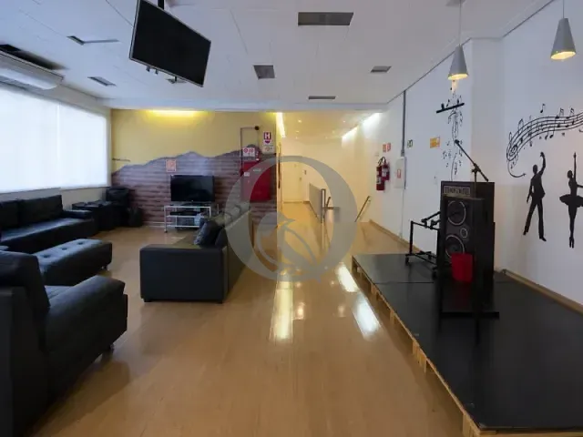 Prédio para alugar, no bairro Mooca em São Paulo