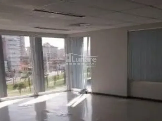 Prédio com 2085m², à venda, no bairro José Menino em Santos