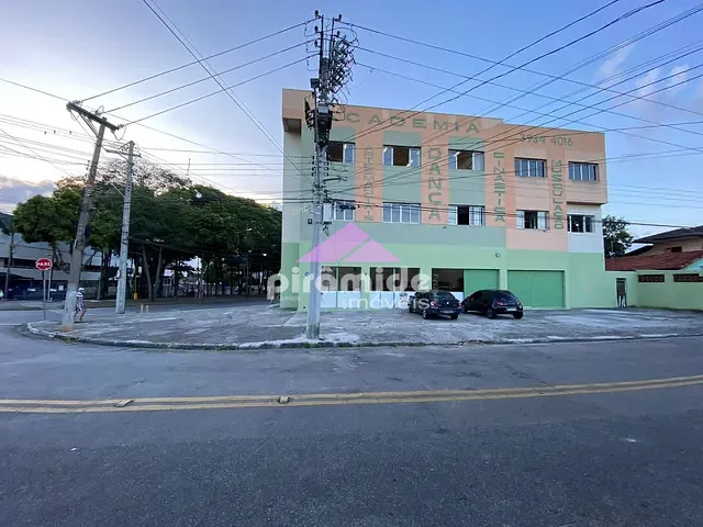 Prédio com 775m², à venda, no bairro Jardim Petrópolis em São José dos Campos