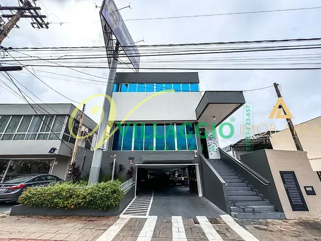 Prédio com 528m², para alugar, no bairro Centro em São José do Rio Preto