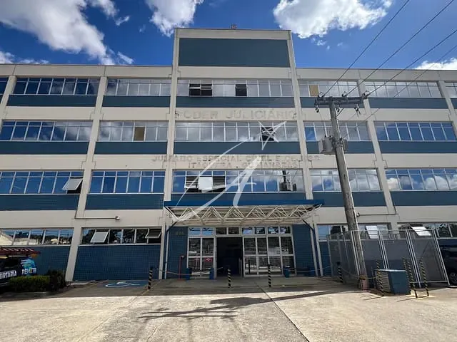 Prédio com 1333m², para alugar, no bairro Guaianases em São Paulo