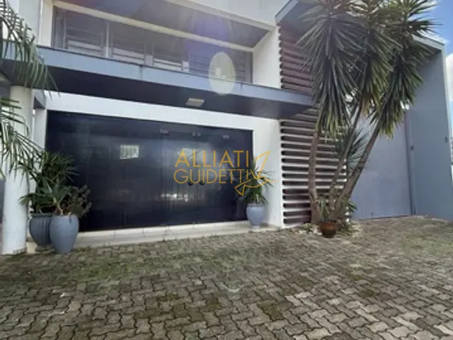 Prédio com 264m², para alugar, no bairro São Luiz em Sapiranga