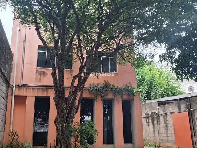Prédio à venda, no bairro Bosque da Saúde em São Paulo