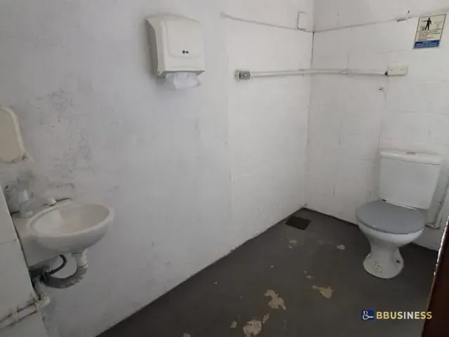 Prédio com 1380m², à venda ou para alugar, no bairro Bosque da Saúde em São Paulo