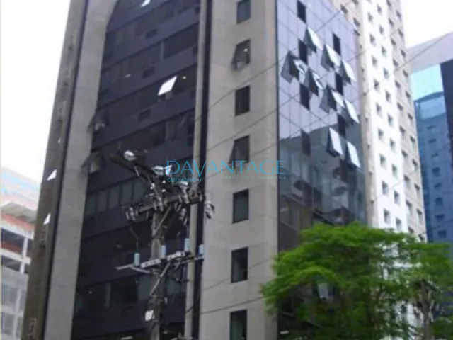 Prédio com 1804m², à venda ou para alugar, no bairro Cidade Monções em São Paulo