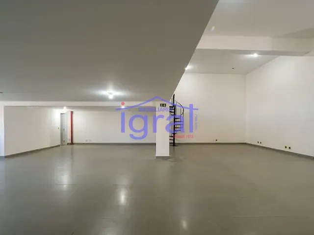 Prédio para alugar, no bairro Jabaquara em São Paulo
