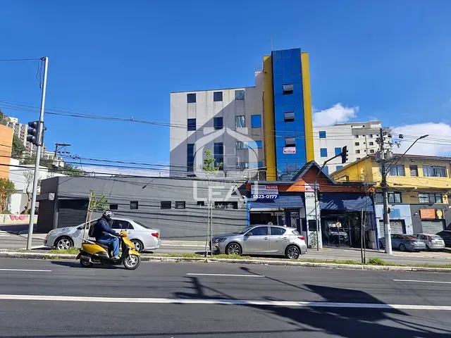 Prédio com 2324m², para alugar, no bairro Jardim Bélgica em São Paulo