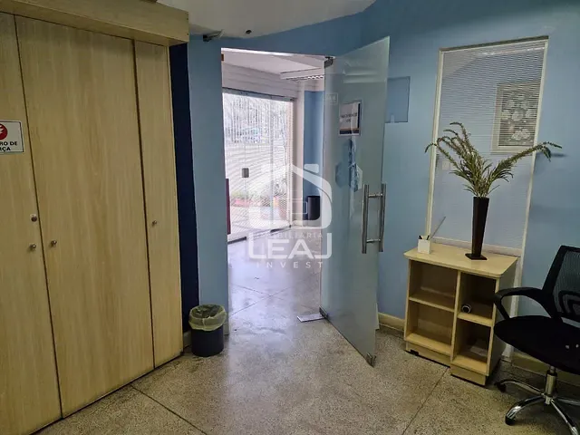 Prédio com 2324m², para alugar, no bairro Jardim Bélgica em São Paulo