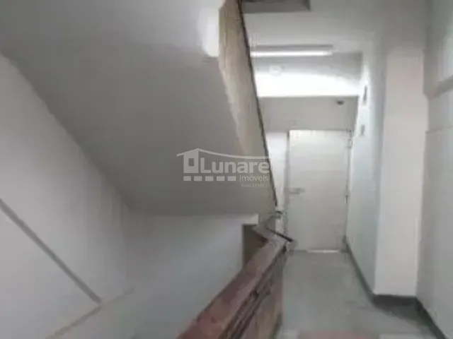 Prédio com 1m², à venda, no bairro Centro Histórico de São Paulo em São Paulo