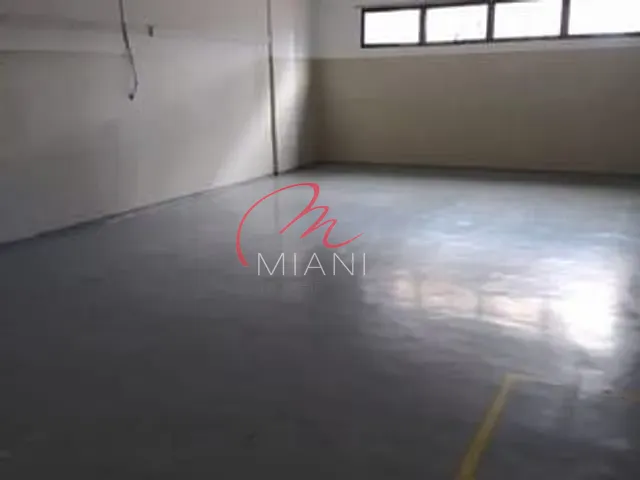 Prédio com 3560m², à venda, no bairro Vila Gomes em São Paulo