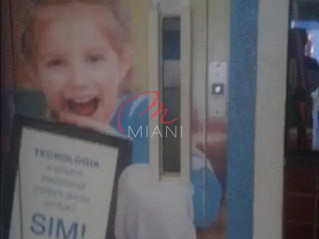 Prédio com 3560m², à venda, no bairro Vila Gomes em São Paulo