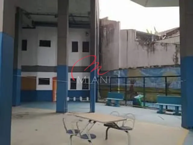 Prédio com 3560m², à venda, no bairro Vila Gomes em São Paulo