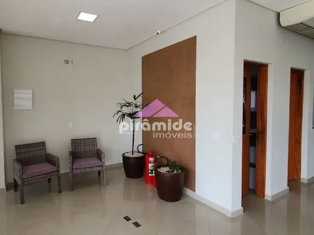 Prédio com 360m², à venda ou para alugar, no bairro Centro em Jacareí