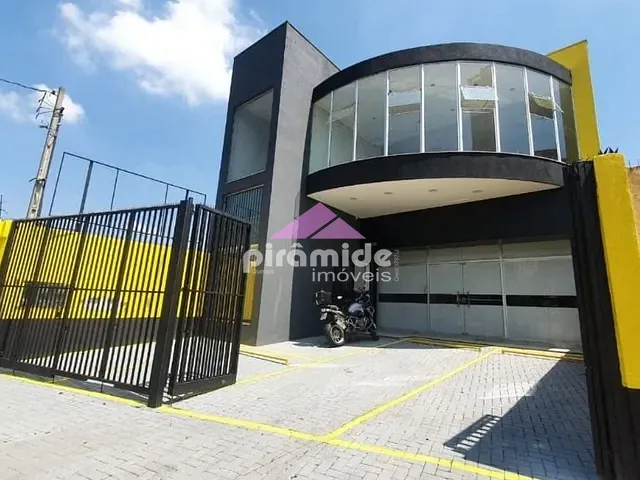 Prédio com 360m², à venda ou para alugar, no bairro Centro em Jacareí