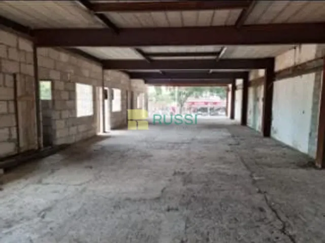 Prédio com 500m², à venda, no bairro Jardim Satélite em São José dos Campos