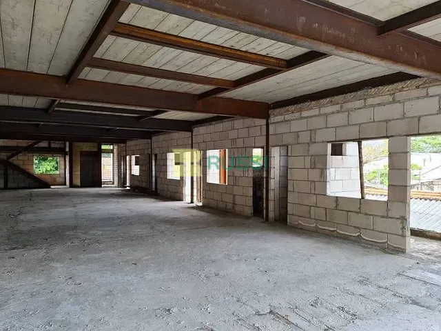 Prédio com 500m², à venda, no bairro Jardim Satélite em São José dos Campos