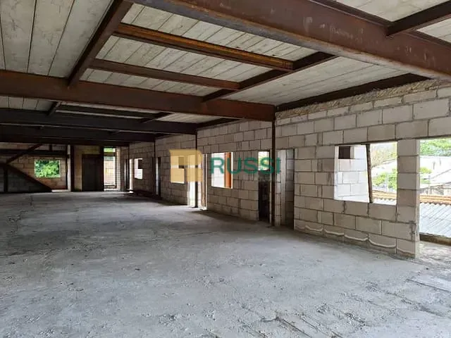 Prédio com 500m², à venda, no bairro Jardim Satélite em São José dos Campos