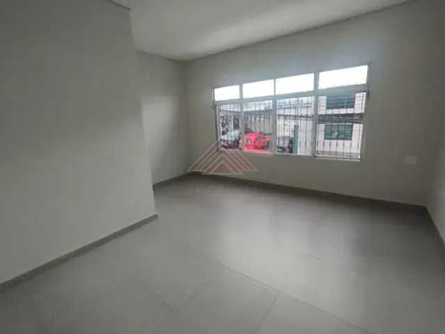 Prédio com 400m², para alugar, no bairro Matriz em Mauá
